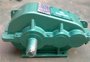 如何根据电机转速与目标转速计算并选择减速机速比